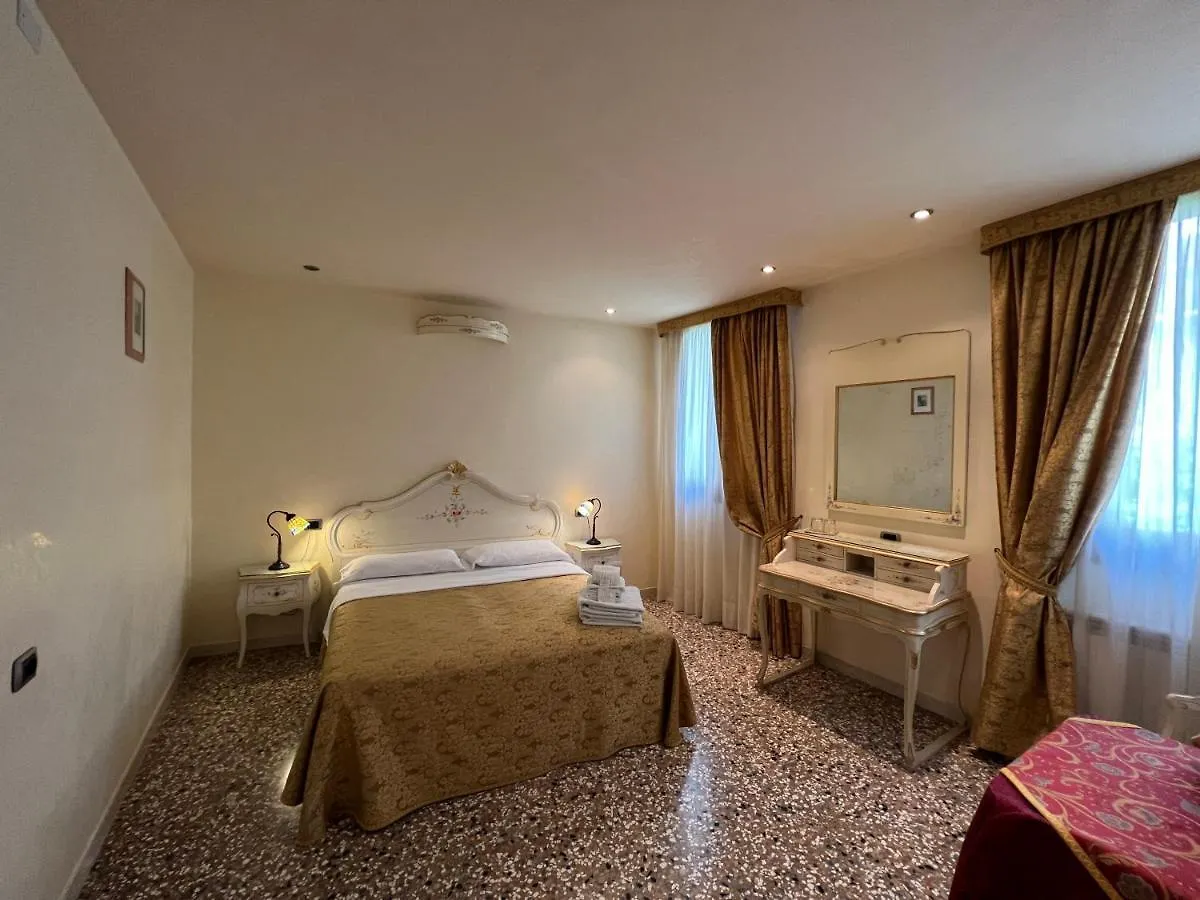 Venice Inn Italia
