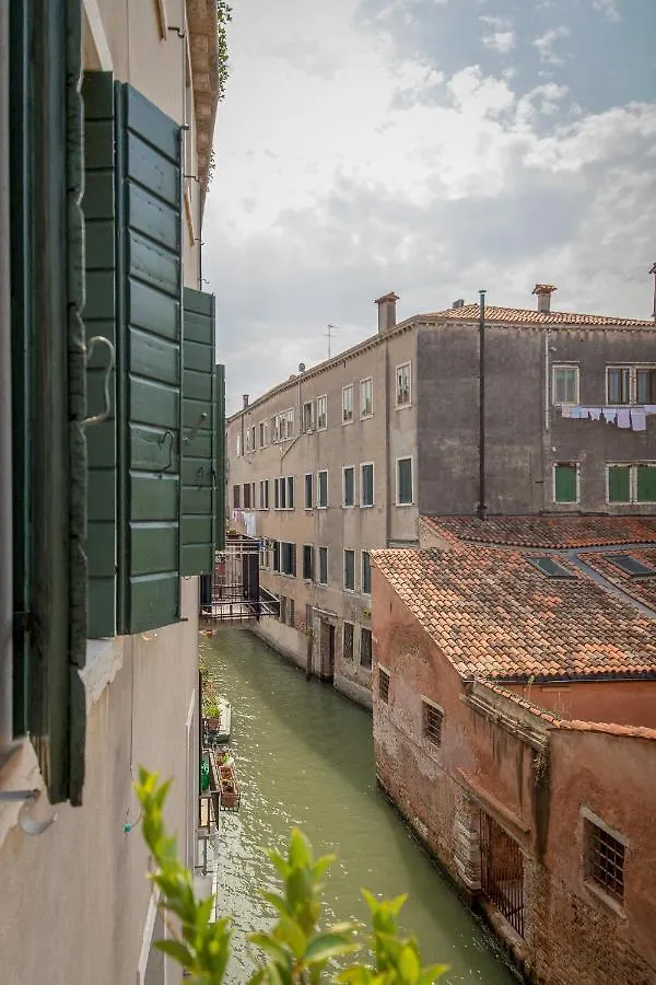 Venice Inn